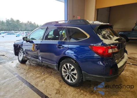 2015 Subaru Outback 2.5I Limited из США, поврежденный, VIN 4S4BSALCXF3255191
